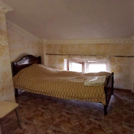 יירבאן Hotel 333 מראה חיצוני תמונה