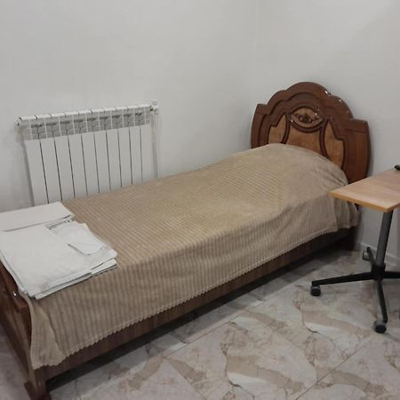 יירבאן Hotel 333 מראה חיצוני תמונה