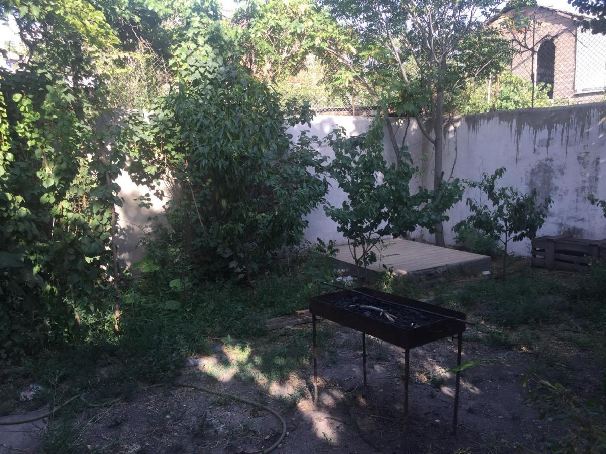 יירבאן Hotel 333 מראה חיצוני תמונה