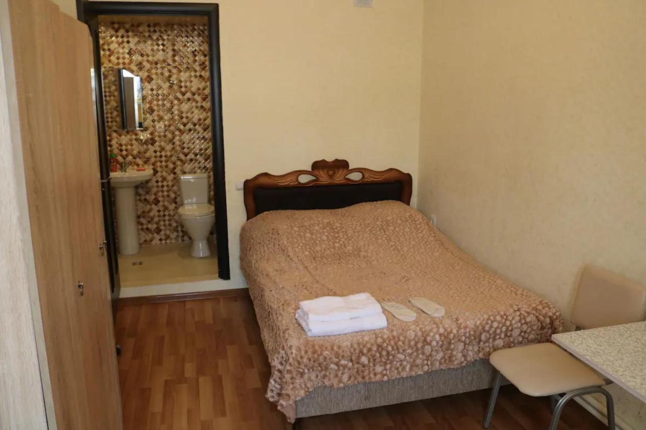 יירבאן Hotel 333 מראה חיצוני תמונה