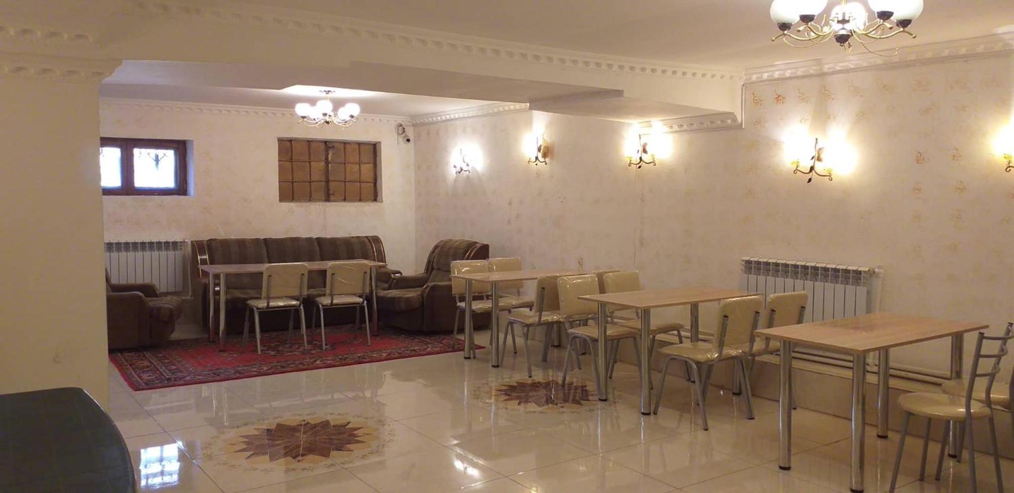 יירבאן Hotel 333 מראה חיצוני תמונה